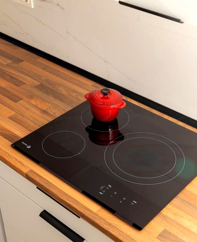 640