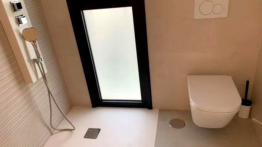 850