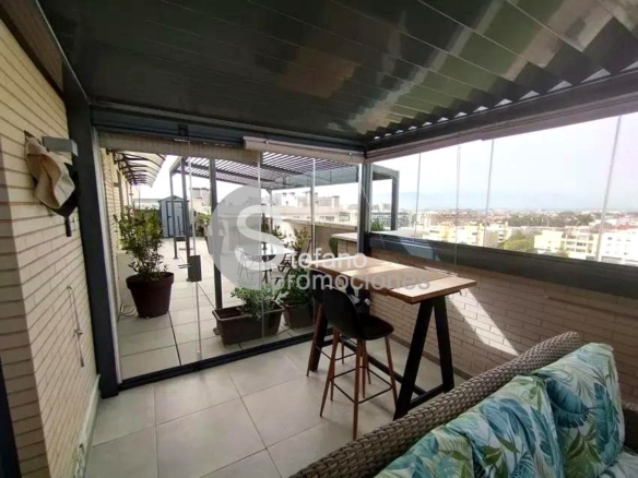 Penthouse on sale in Málaga REF:64796