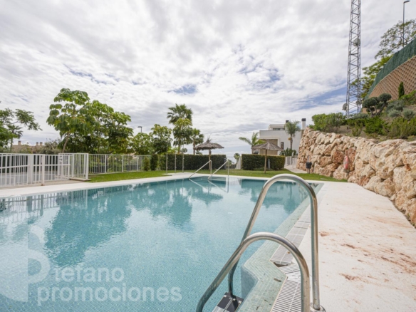 VILLA DE LUJO CASI A ESTRENAR EN MÁLAGA ESTE CON IMPRESIONANTES VISTAS AL MAR Y CALIDADES PREMIUM. REF:64871