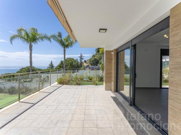 VILLA DE LUJO CASI A ESTRENAR EN MÁLAGA ESTE CON IMPRESIONANTES VISTAS AL MAR Y CALIDADES PREMIUM. REF:64871