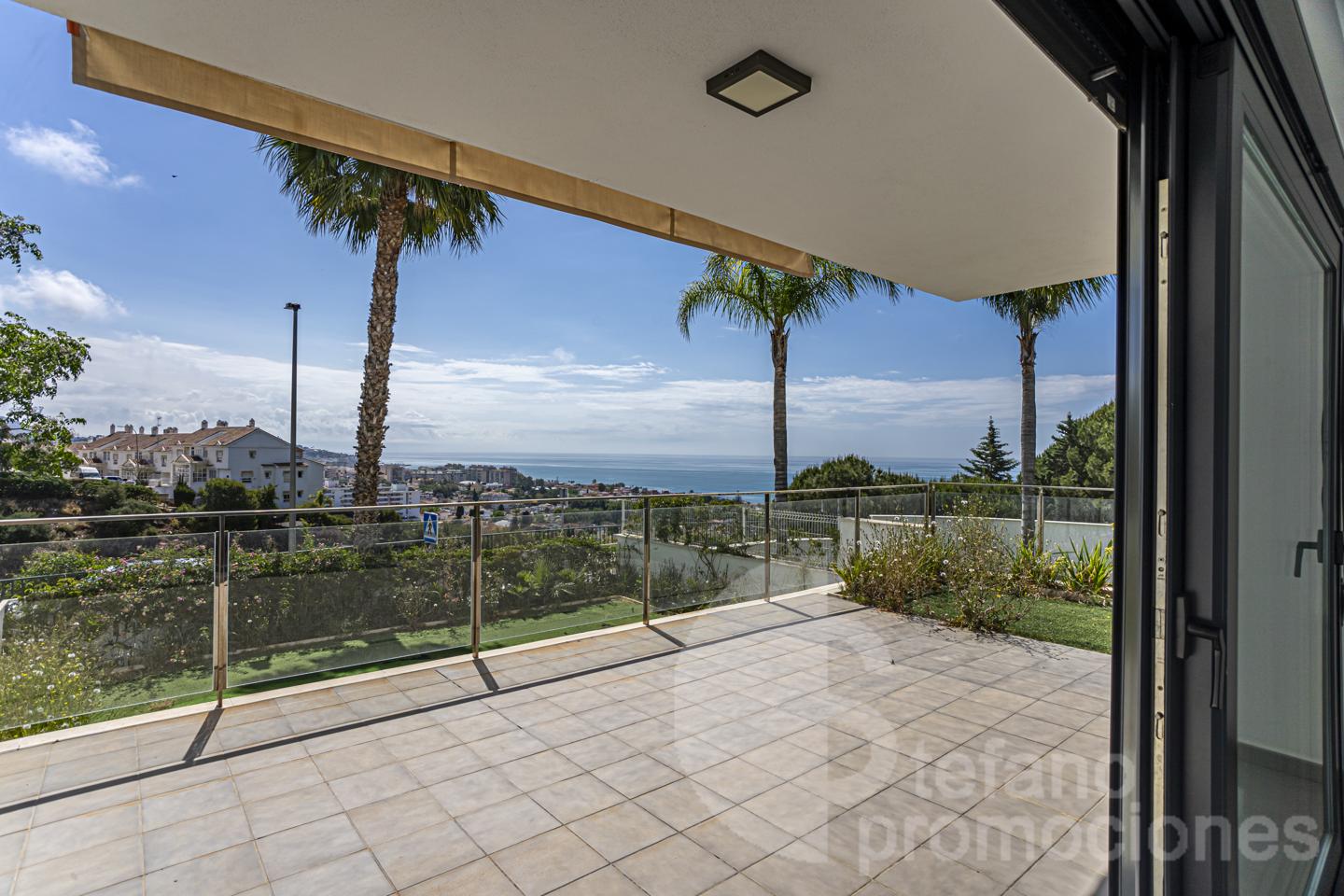 VILLA DE LUJO CASI A ESTRENAR EN MÁLAGA ESTE CON IMPRESIONANTES VISTAS AL MAR Y CALIDADES PREMIUM. REF:64871