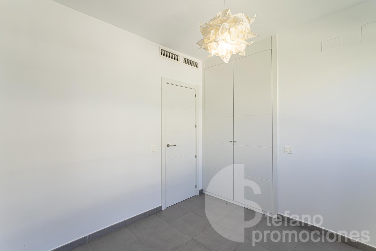 VILLA DE LUJO CASI A ESTRENAR EN MÁLAGA ESTE CON IMPRESIONANTES VISTAS AL MAR Y CALIDADES PREMIUM. REF:64871