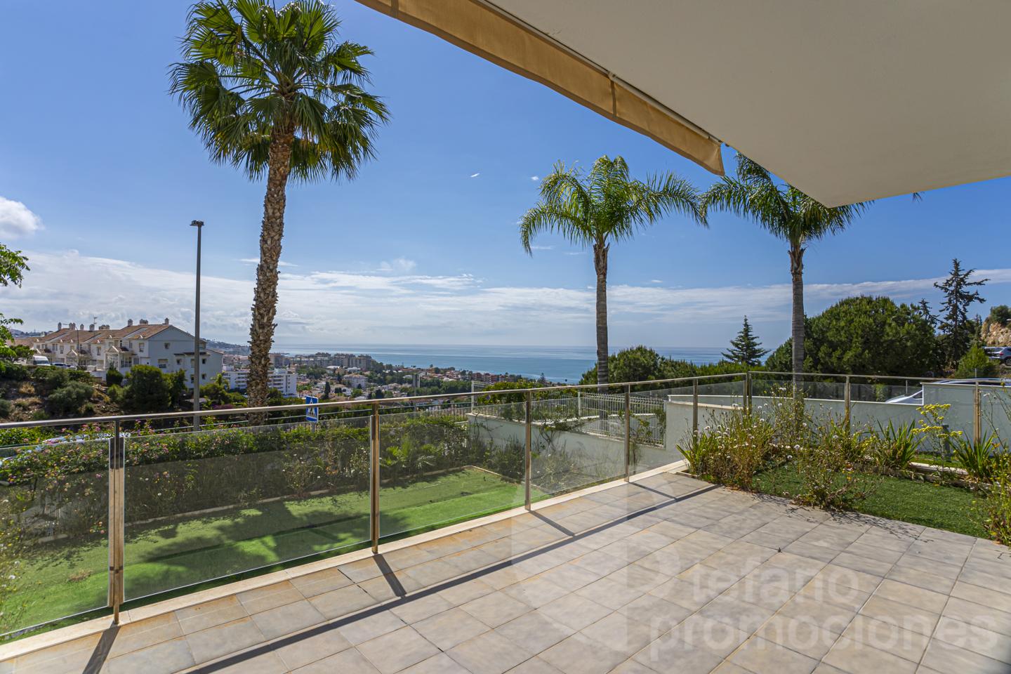 VILLA DE LUJO CASI A ESTRENAR EN MÁLAGA ESTE CON IMPRESIONANTES VISTAS AL MAR Y CALIDADES PREMIUM. REF:64871