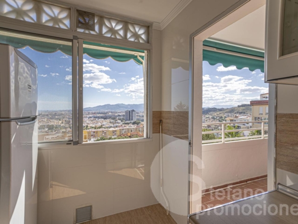 ¡VISTAS ÚNICAS E INFINITAS!  DÚPLEX EN PINARES DE OLLETAS. AMPLITUD, GRANDES PISCINAS & JARDINES REF:64868