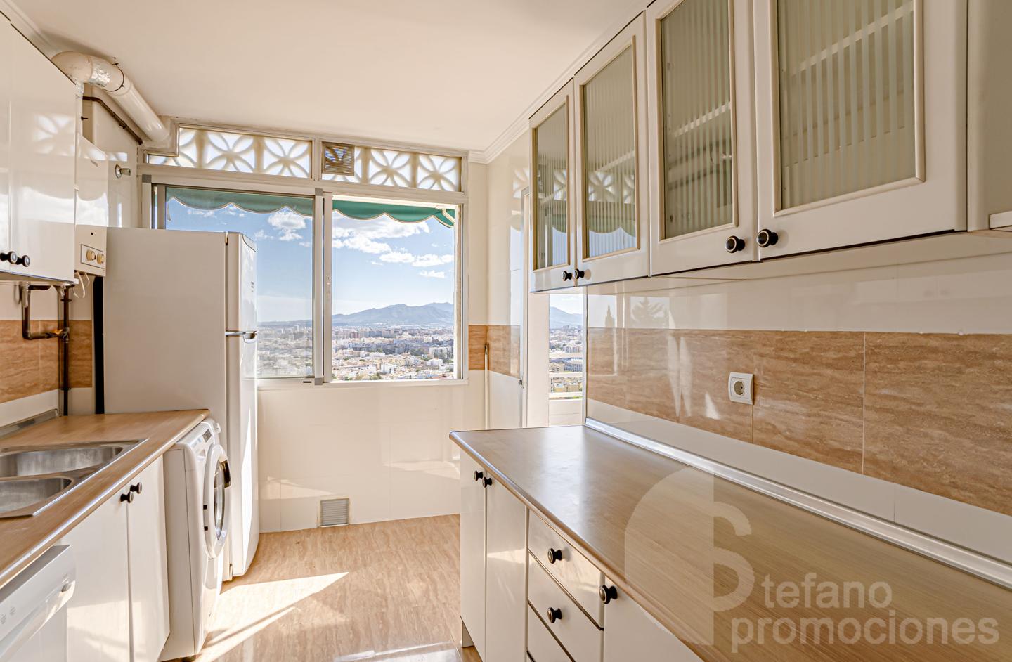 ¡VISTAS ÚNICAS E INFINITAS!  DÚPLEX EN PINARES DE OLLETAS. AMPLITUD, GRANDES PISCINAS & JARDINES REF:64868