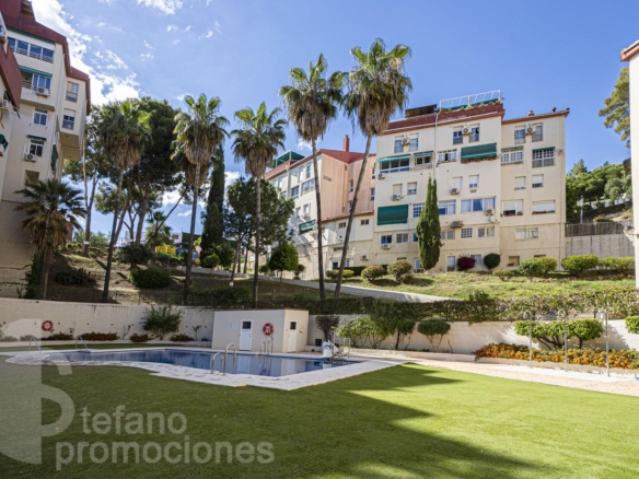 ¡VISTAS ÚNICAS E INFINITAS!  DÚPLEX EN PINARES DE OLLETAS. AMPLITUD, GRANDES PISCINAS & JARDINES REF:64868