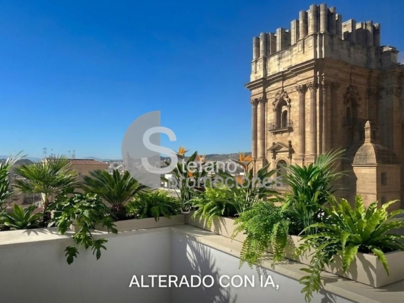 ESPECTACULAR ÁTICO DÚPLEX EN PLENO CENTRO. ELEGANCIA, AMPLITUD Y UNA TERRAZA DE ENSUEÑO PARA DISFRUTAR DEL CIELO DE MÁLAGA REF:64893