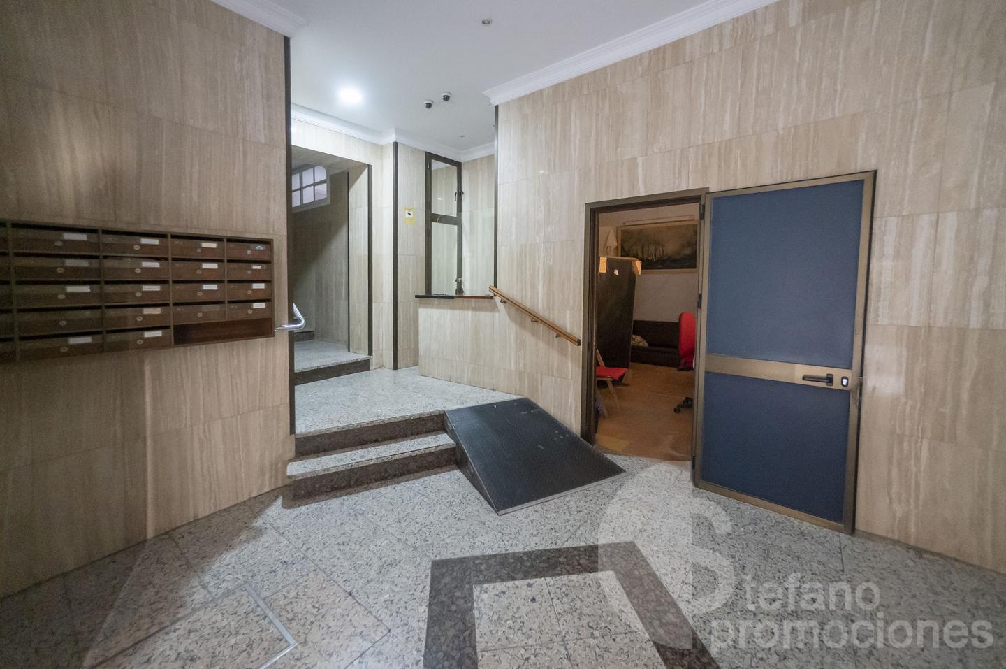 ESPECTACULAR ÁTICO DÚPLEX EN PLENO CENTRO. ELEGANCIA, AMPLITUD Y UNA TERRAZA DE ENSUEÑO PARA DISFRUTAR DEL CIELO DE MÁLAGA REF:64893