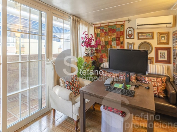 PROPIEDAD EN COMPLEJO DE SOLO 8 VIVIENDAS UBICADA EN LA TRANQUILA ZONA RESIDENCIAL DE CARLOS HAYA REF:64891