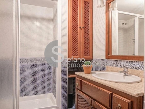 PROPIEDAD EN COMPLEJO DE SOLO 8 VIVIENDAS UBICADA EN LA TRANQUILA ZONA RESIDENCIAL DE CARLOS HAYA REF:64891