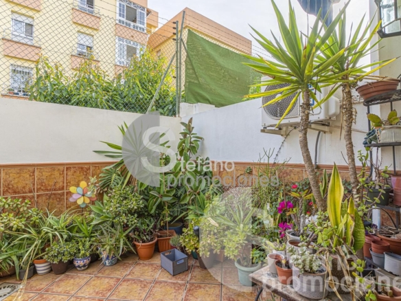 PROPIEDAD EN COMPLEJO DE SOLO 8 VIVIENDAS UBICADA EN LA TRANQUILA ZONA RESIDENCIAL DE CARLOS HAYA REF:64891