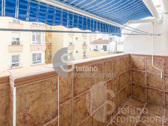 PROPIEDAD EN COMPLEJO DE SOLO 8 VIVIENDAS UBICADA EN LA TRANQUILA ZONA RESIDENCIAL DE CARLOS HAYA REF:64891