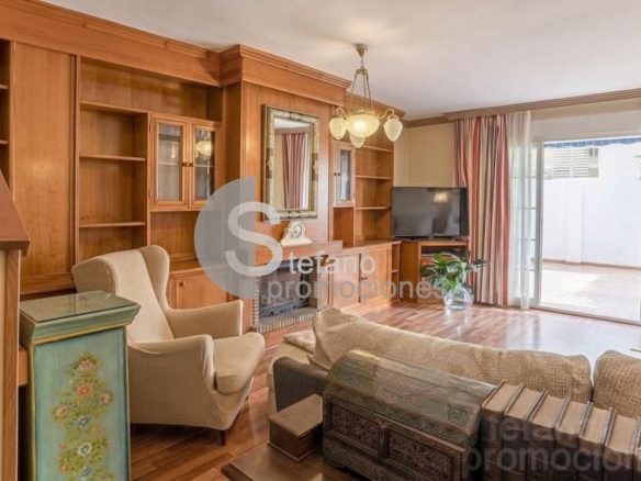 PROPIEDAD EN COMPLEJO DE SOLO 8 VIVIENDAS UBICADA EN LA TRANQUILA ZONA RESIDENCIAL DE CARLOS HAYA REF:64891