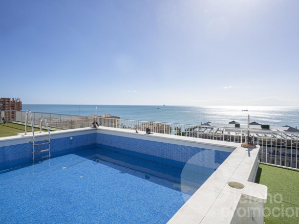 EXCLUSIVO, SEÑORIAL Y ENCANTADOR PISO EN EL CORAZÓN DE LA MALAGUETA, CON AMPLIA TERRAZA PRIVADA DE 20 METROS REF:64914