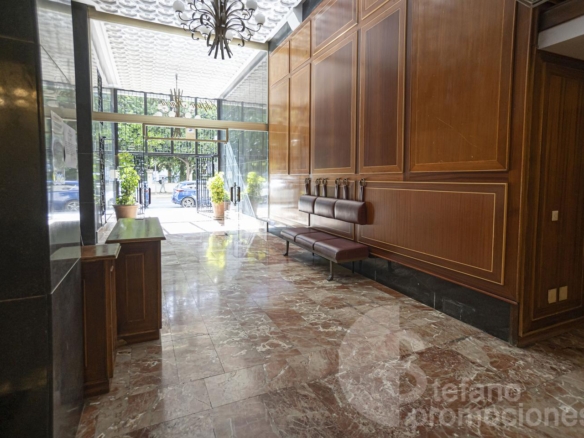 EXCLUSIVO, SEÑORIAL Y ENCANTADOR PISO EN EL CORAZÓN DE LA MALAGUETA, CON AMPLIA TERRAZA PRIVADA DE 20 METROS REF:64914