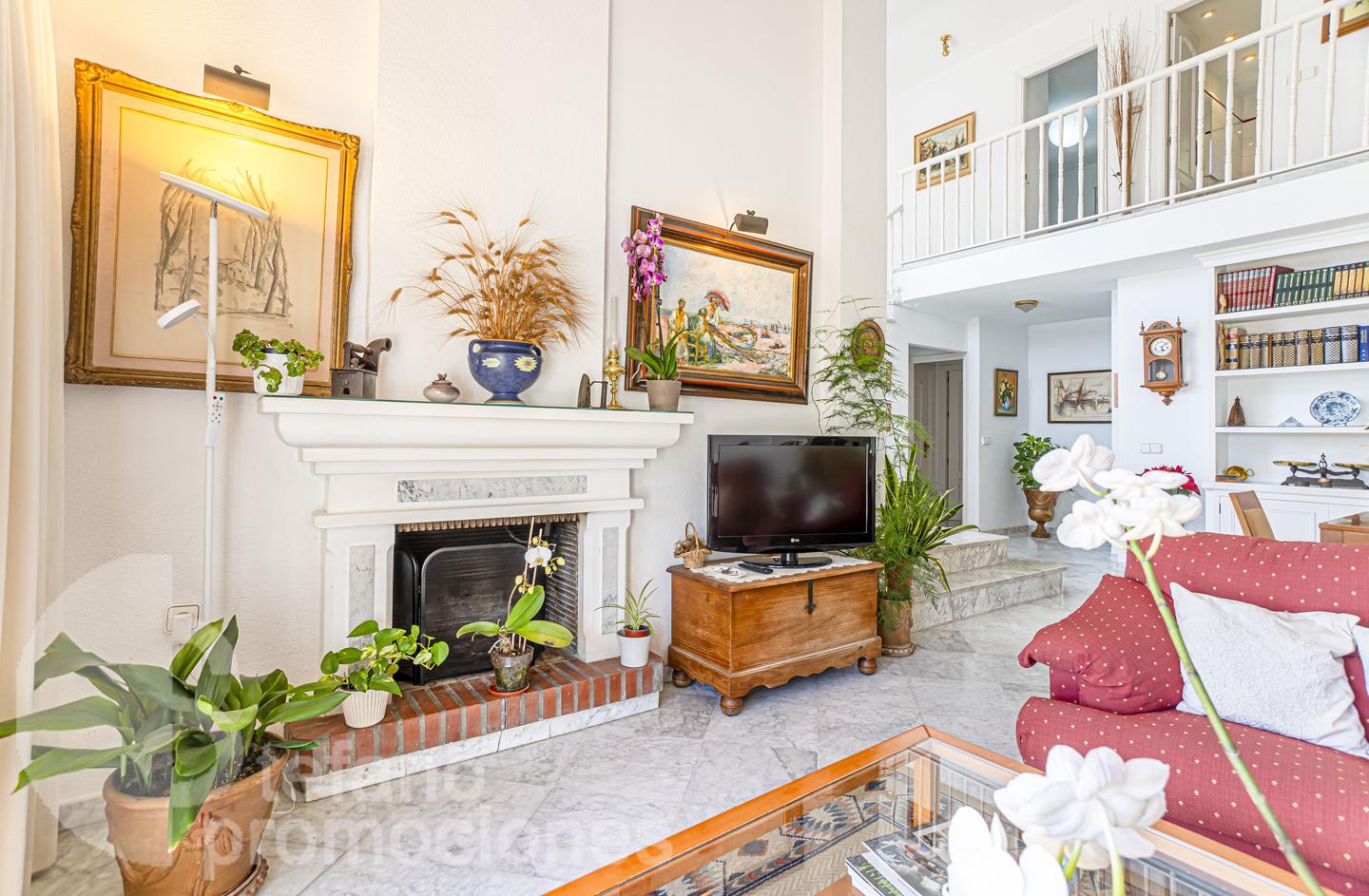 ¡CHALET  DE ENSUEÑO EN ENTORNO DEL PALO A UN PASO DE TODO¡¡¡ UNA VIVIENDA PARA TODA LA VIDA REF:64898