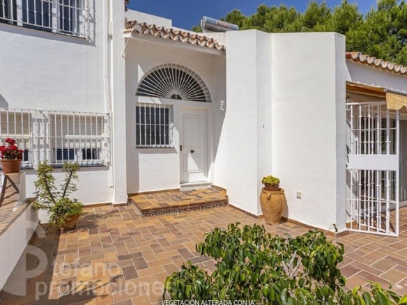 ¡CHALET  DE ENSUEÑO EN ENTORNO DEL PALO A UN PASO DE TODO¡¡¡ UNA VIVIENDA PARA TODA LA VIDA REF:64898