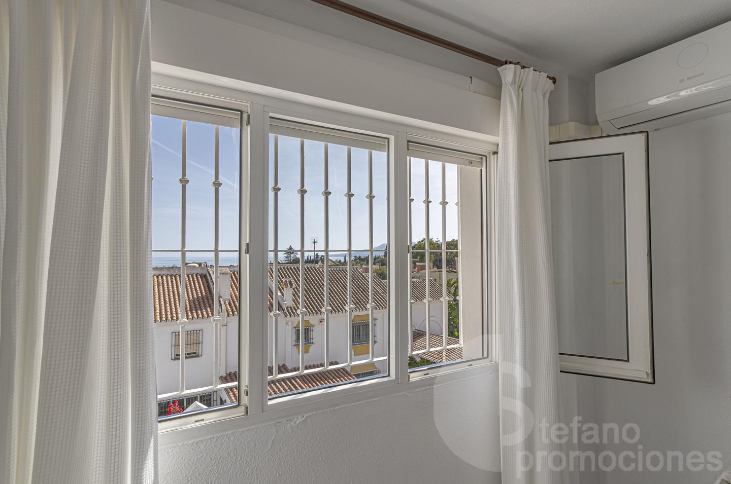 ¡CHALET  DE ENSUEÑO EN ENTORNO DEL PALO A UN PASO DE TODO¡¡¡ UNA VIVIENDA PARA TODA LA VIDA REF:64898