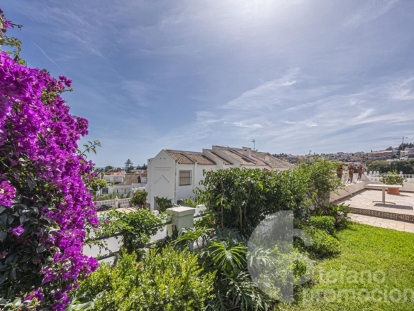 ¡CHALET  DE ENSUEÑO EN ENTORNO DEL PALO A UN PASO DE TODO¡¡¡ UNA VIVIENDA PARA TODA LA VIDA REF:64898