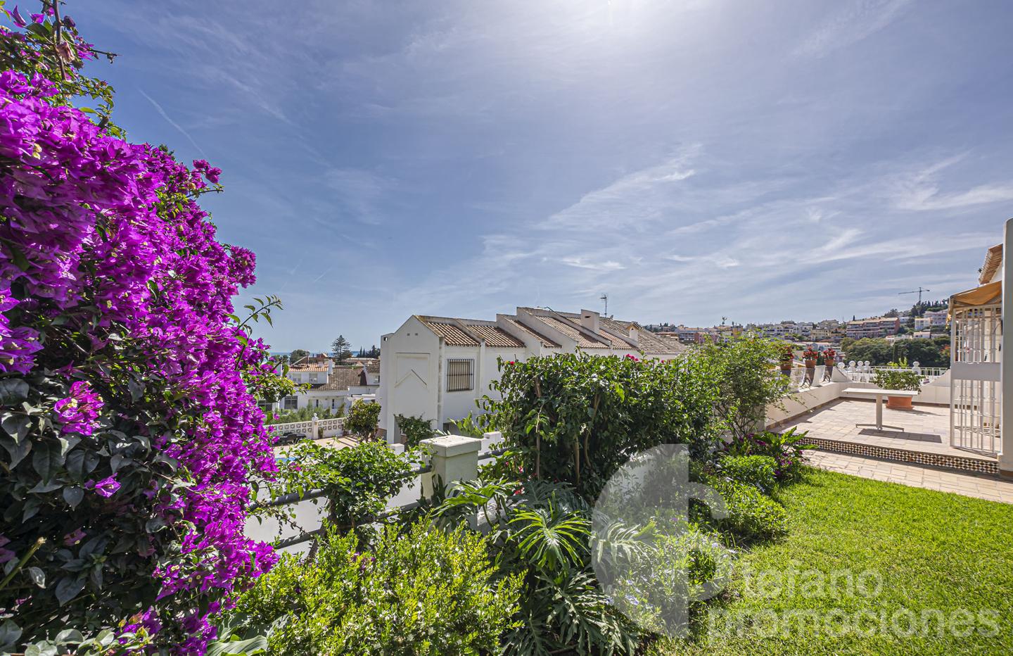 ¡CHALET  DE ENSUEÑO EN ENTORNO DEL PALO A UN PASO DE TODO¡¡¡ UNA VIVIENDA PARA TODA LA VIDA REF:64898