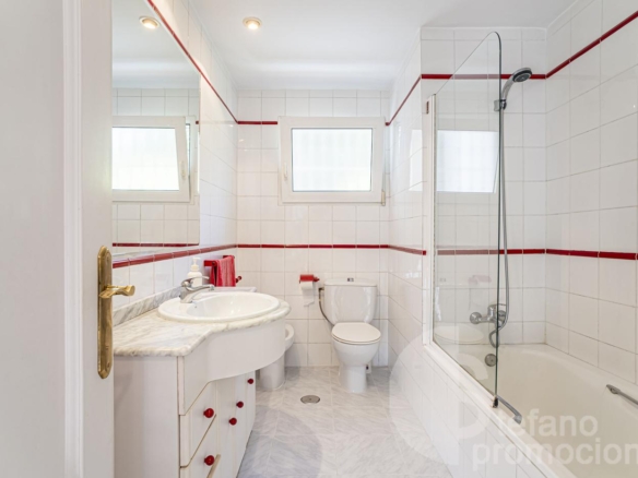 ¡CHALET  DE ENSUEÑO EN ENTORNO DEL PALO A UN PASO DE TODO¡¡¡ UNA VIVIENDA PARA TODA LA VIDA REF:64898