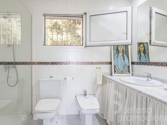 ¡CHALET  DE ENSUEÑO EN ENTORNO DEL PALO A UN PASO DE TODO¡¡¡ UNA VIVIENDA PARA TODA LA VIDA REF:64898