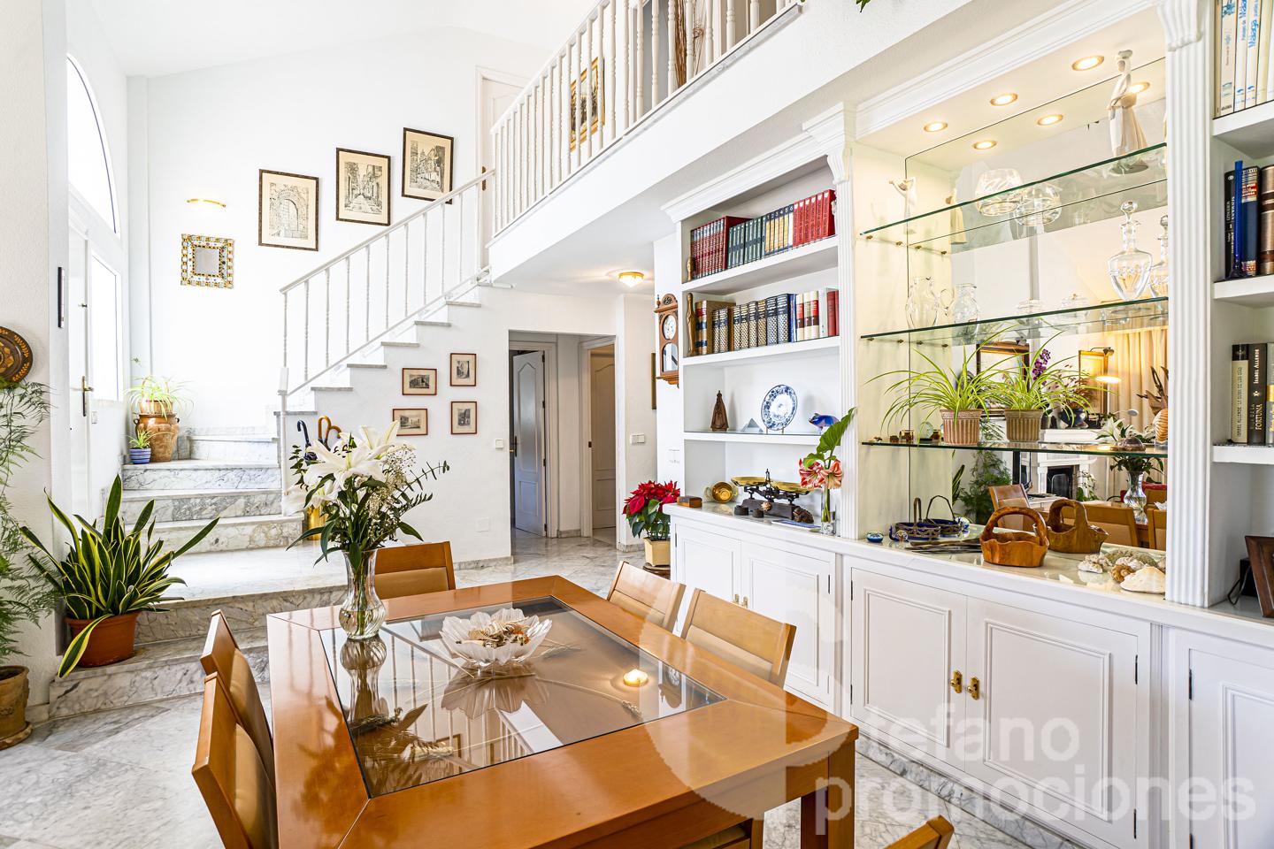 ¡CHALET  DE ENSUEÑO EN ENTORNO DEL PALO A UN PASO DE TODO¡¡¡ UNA VIVIENDA PARA TODA LA VIDA REF:64898