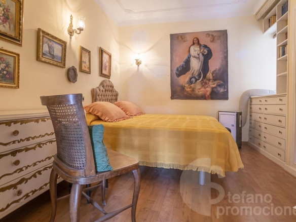 ¡AMPLITUD Y ENCANTO, SEÑORIAL VIVIENDA  EN EL CORAZÓN DEL SOHO. REF:64921