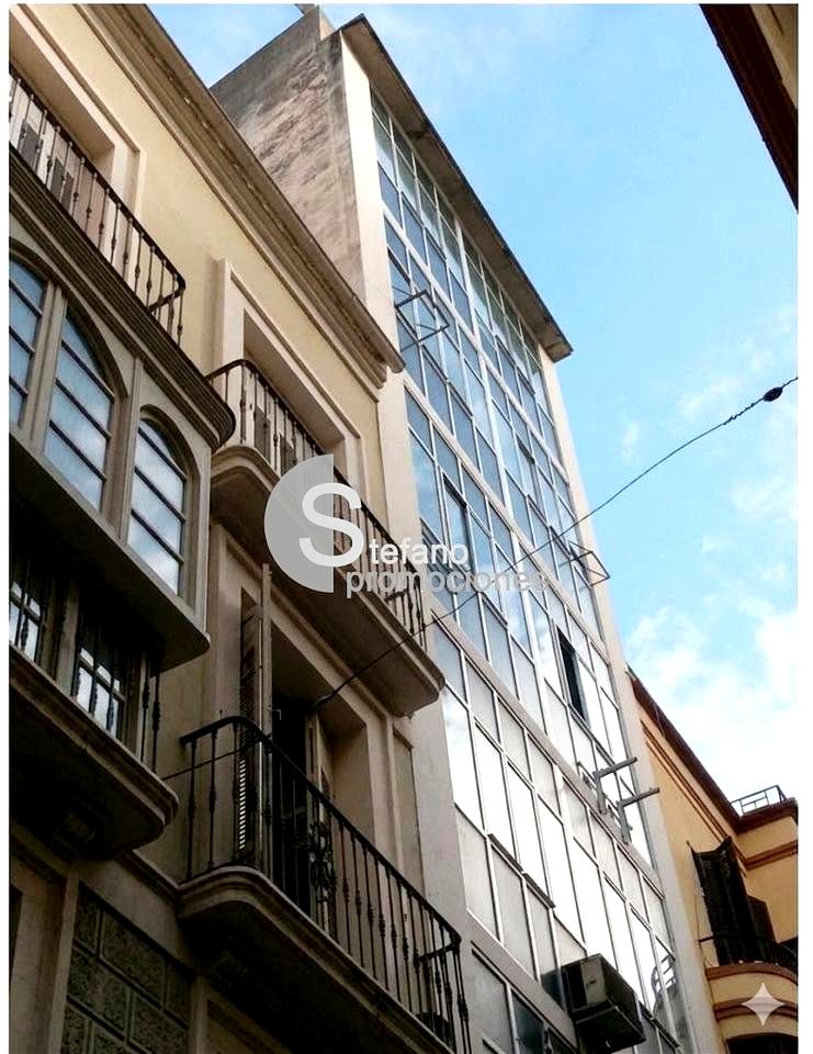 EDIFICIO EXCLUSIVO JUNTO A LA CATEDRAL DE MÁLAGA: UNA OPORTUNIDAD INIGUALABLE DE INVERSIÓN EN EL CORAZÓN DEL CENTRO HISTÓRICO REF:64872