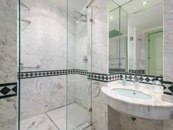 EXCLUSIVA VIVIENDA EN LA MALAGUETA, EN LA DÉCIMA Y ÚLTIMA PLANTA, CON VISTAS PANORÁMICAS A LA ALCAZABA, EL MONTE GIBRALFARO Y LA CIUDAD. REF:64423