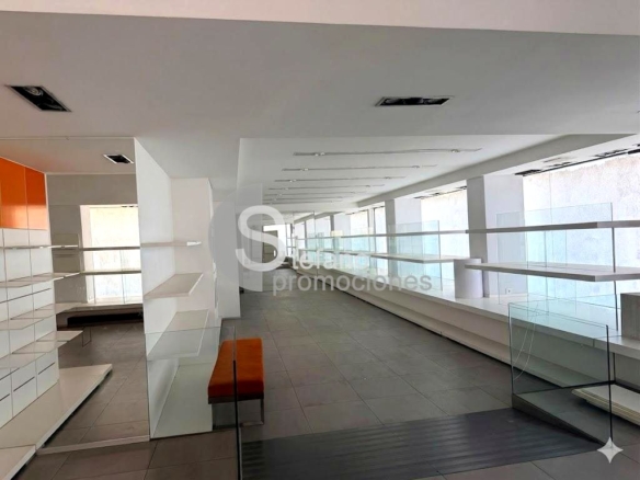 ¡LOCAL COMERCIAL ÚNICO!!, JUNTO AL NUEVO PUERTO DE SAN ANDRES, EN UBICACIÓN ESTRATÉGICA  DE 1400 M² REF:64927