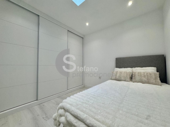 Penthouse on sale in Torre de Benagalbón REF:64948