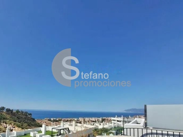 Penthouse on sale in Torre de Benagalbón REF:64948