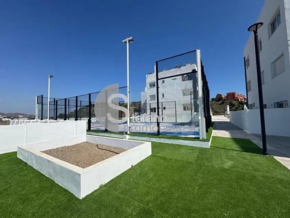 Penthouse on sale in Torre de Benagalbón REF:64948