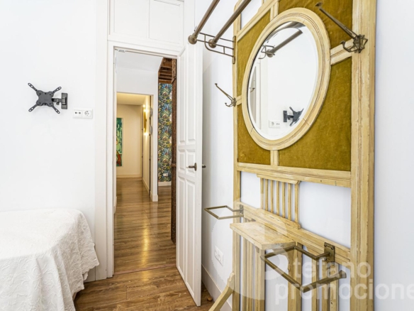 LUJO Y ESPACIO EN EL CENTRO, EXCLUSIVO PISO AMUEBLADO EN EXCELENTE UBICACIÓN, PARA LARGA TEMPORADA!!! REF:64977