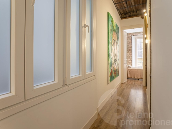 LUJO Y ESPACIO EN EL CENTRO, EXCLUSIVO PISO AMUEBLADO EN EXCELENTE UBICACIÓN, PARA LARGA TEMPORADA!!! REF:64977