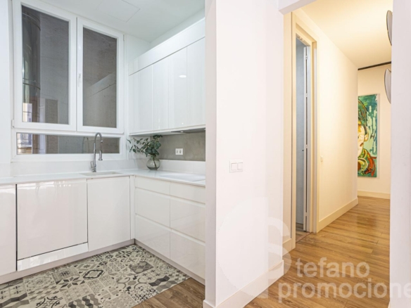 LUJO Y ESPACIO EN EL CENTRO, EXCLUSIVO PISO AMUEBLADO EN EXCELENTE UBICACIÓN, PARA LARGA TEMPORADA!!! REF:64977