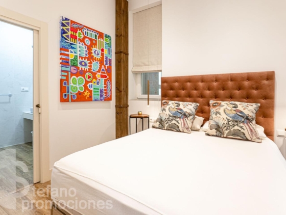 LUJO Y ESPACIO EN EL CENTRO, EXCLUSIVO PISO AMUEBLADO EN EXCELENTE UBICACIÓN, PARA LARGA TEMPORADA!!! REF:64977