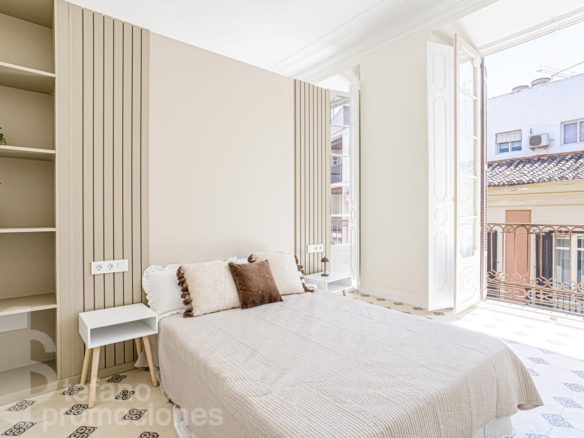 JOYA EN EDIFICIO HISTÓRICO LLENO DE ENCANTO Y LEGADO ARTÍSTICO EN EL CORAZÓN DE MÁLAGA. REF:65034