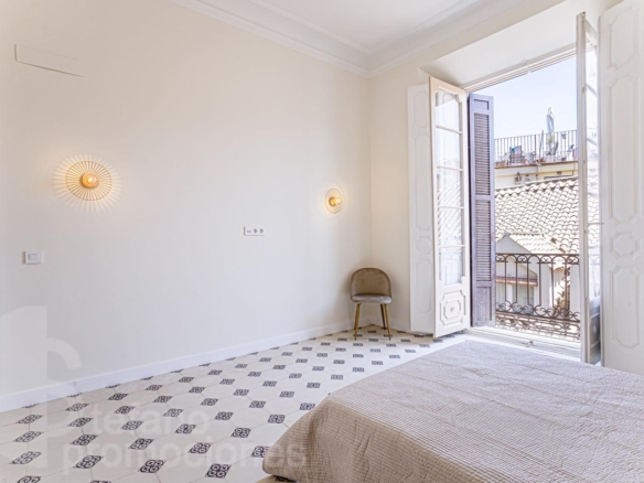 JOYA EN EDIFICIO HISTÓRICO LLENO DE ENCANTO Y LEGADO ARTÍSTICO EN EL CORAZÓN DE MÁLAGA. REF:65034