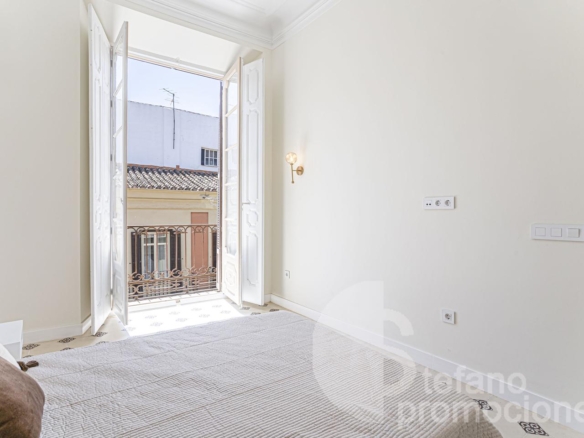 JOYA EN EDIFICIO HISTÓRICO LLENO DE ENCANTO Y LEGADO ARTÍSTICO EN EL CORAZÓN DE MÁLAGA. REF:65034