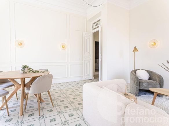 JOYA EN EDIFICIO HISTÓRICO LLENO DE ENCANTO Y LEGADO ARTÍSTICO EN EL CORAZÓN DE MÁLAGA. REF:65034