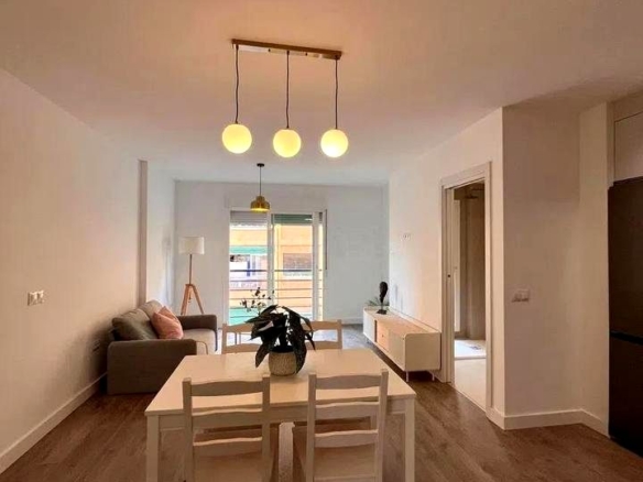 ¡DESCUBRE ESTE MODERNO ESTUDIO DE 47 METROS CUADRADOS EN EL CONSOLIDADO BARRIO DE LOS CASTILLEJOS, JUNTO A MARTÍNEZ MALDONADO! REF:65040