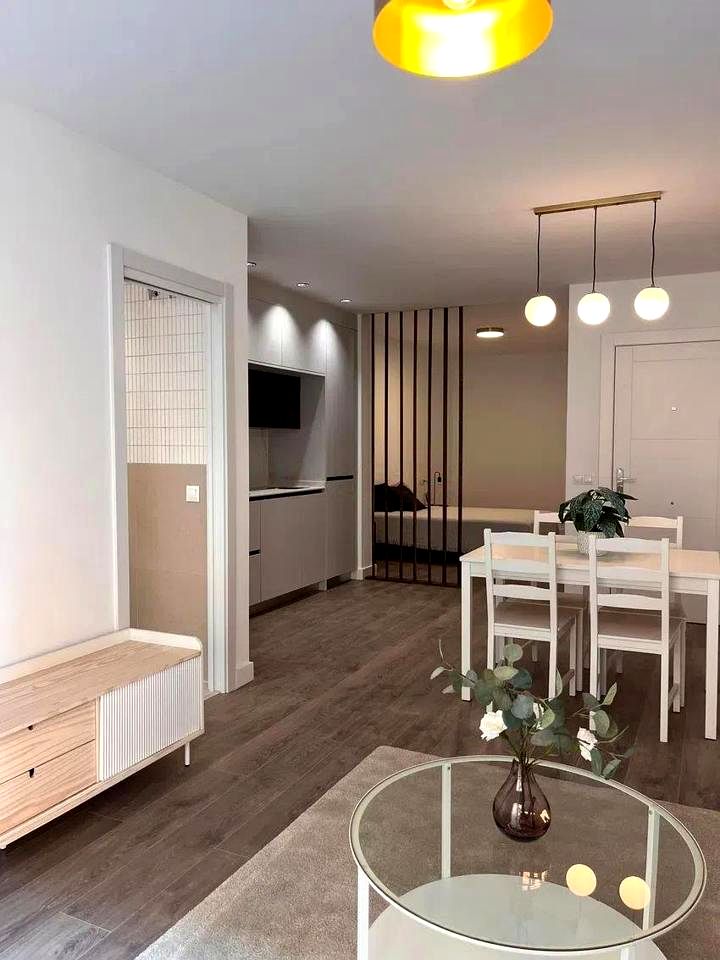 ¡DESCUBRE ESTE MODERNO ESTUDIO DE 47 METROS CUADRADOS EN EL CONSOLIDADO BARRIO DE LOS CASTILLEJOS, JUNTO A MARTÍNEZ MALDONADO! REF:65040
