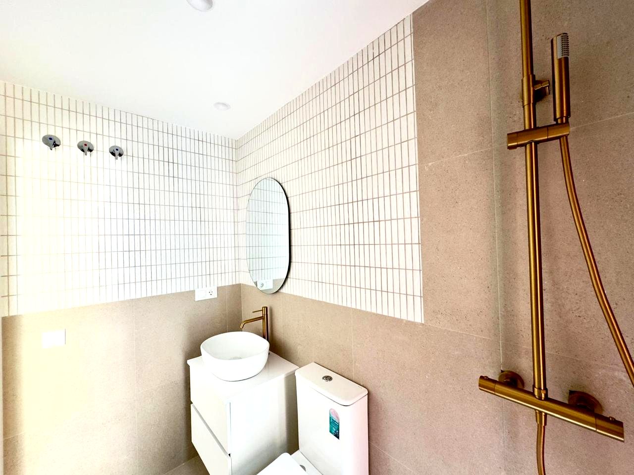 ¡DESCUBRE ESTE MODERNO ESTUDIO DE 47 METROS CUADRADOS EN EL CONSOLIDADO BARRIO DE LOS CASTILLEJOS, JUNTO A MARTÍNEZ MALDONADO! REF:65040
