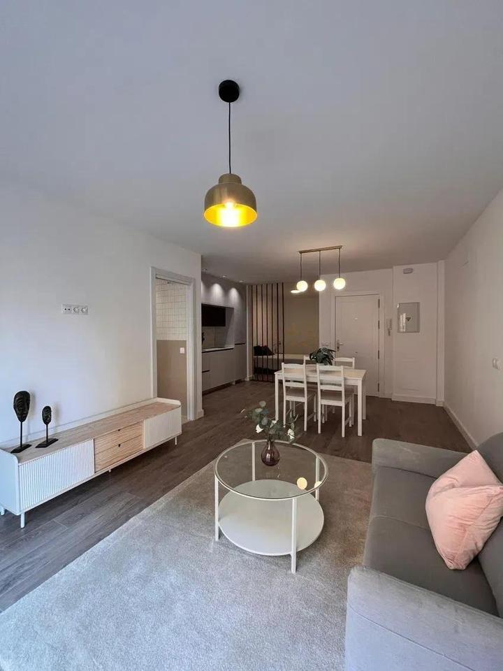 image_1573239_6.jpg ¡DESCUBRE ESTE MODERNO ESTUDIO DE 47 METROS CUADRADOS EN EL CONSOLIDADO BARRIO DE LOS CASTILLEJOS, JUNTO A MARTÍNEZ MALDONADO! REF:65039