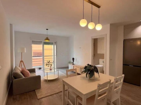 ¡DESCUBRE ESTE MODERNO ESTUDIO DE 47 METROS CUADRADOS EN EL CONSOLIDADO BARRIO DE LOS CASTILLEJOS, JUNTO A MARTÍNEZ MALDONADO! REF:65039