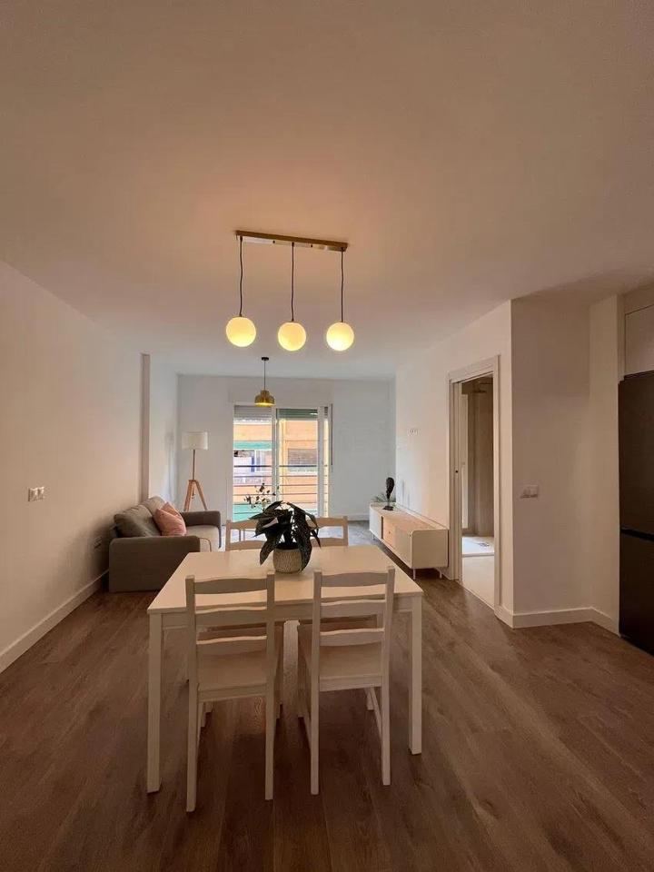 image_1573239_9.jpg ¡DESCUBRE ESTE MODERNO ESTUDIO DE 47 METROS CUADRADOS EN EL CONSOLIDADO BARRIO DE LOS CASTILLEJOS, JUNTO A MARTÍNEZ MALDONADO! REF:65039