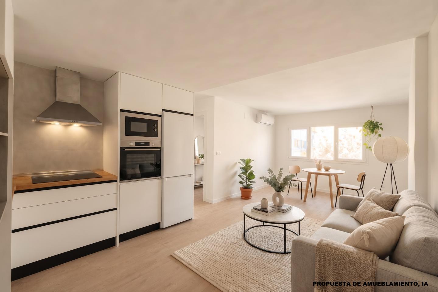 ¡VIVE A UNOS PASOS DE LA PLAYA EN ESTE ESPECTACULAR PISO DE DISEÑO A ESTRENAR! COMPLETAMENTE RENOVADO REF:65038